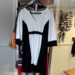 Nanette Lepore Black and White Long Sleeve Dress
